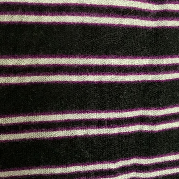 Fitted t shirt with 3/4 length sleeves - Picture 2 of 4